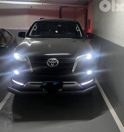 Toyota Fortuner 2022