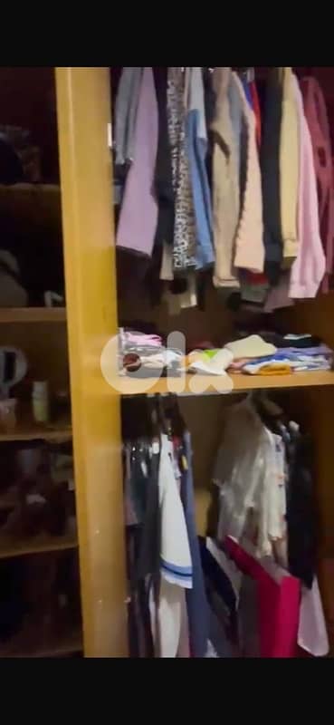 خزانة ملابس 1