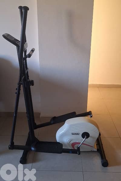 New elliptical locteck b 100 $