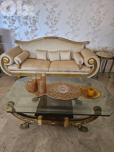 Salon and Dining Table for sale Salon and Dining Table for sale