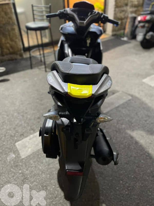 aerox 155 cc 3