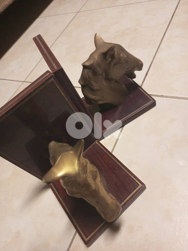 دعامات كتب راس حصان نحاس 2