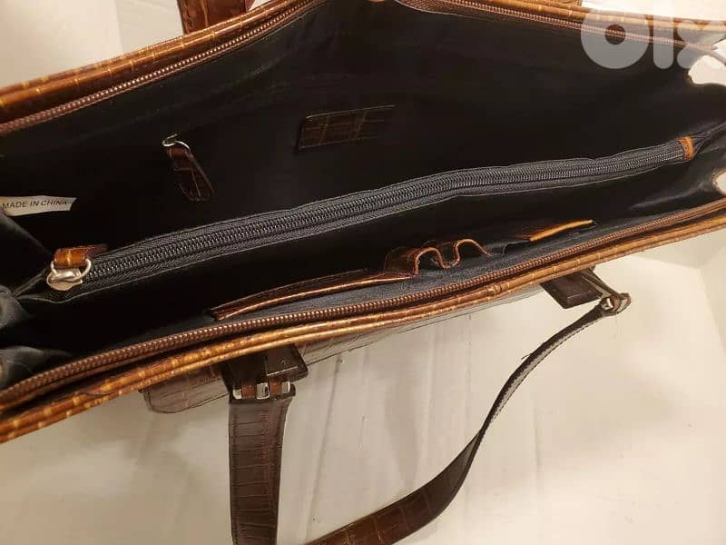 Briefcase Laptop 2