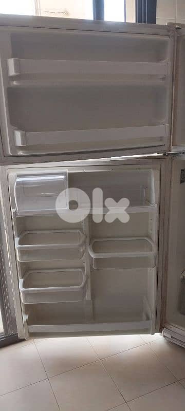 Whirlpool refrigerator 3