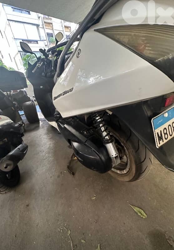 Honda Silverwing 600cc in perfect condition 3