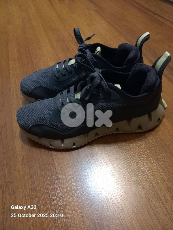 REEBOK shoes, new 1