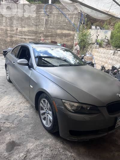 BMW 3-Series 2009