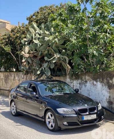 BMW 3-Series 2010