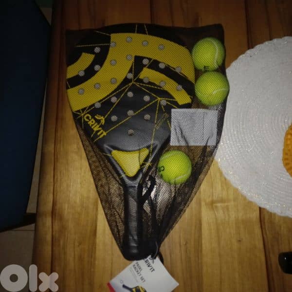 Crivit padel racket Set with 3 balls 0