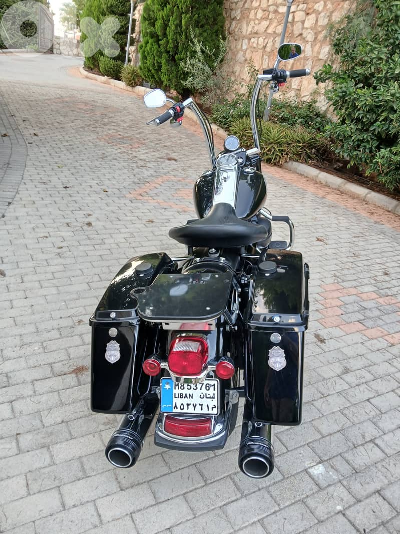 harley davidson road king police 2012 like new 1