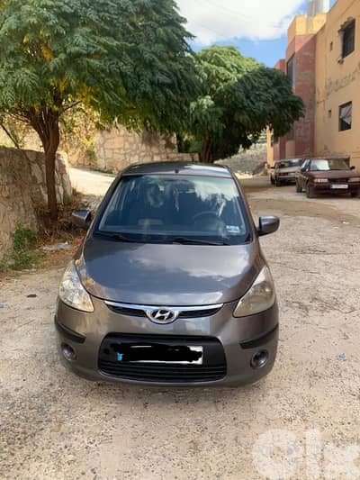 هيونداي أى 10 2010