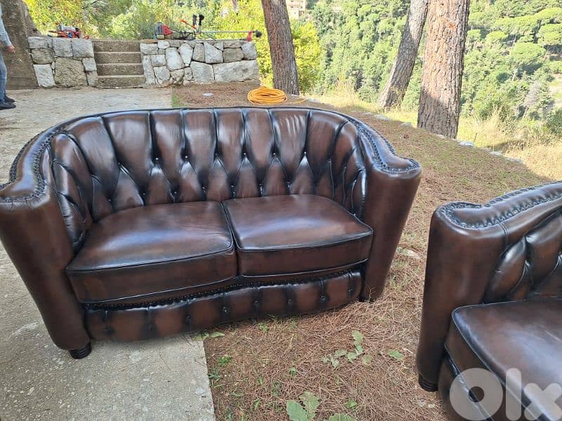 salon chesterfield original 2