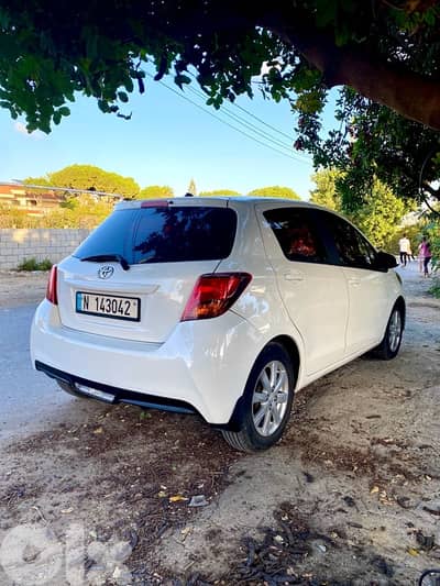 Toyota Yaris 2015