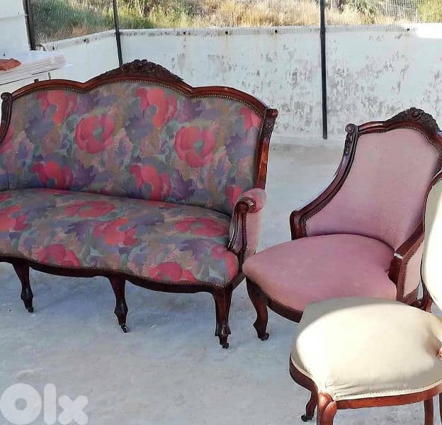 ٤ قطع صنع فرنسي مستعمل 0