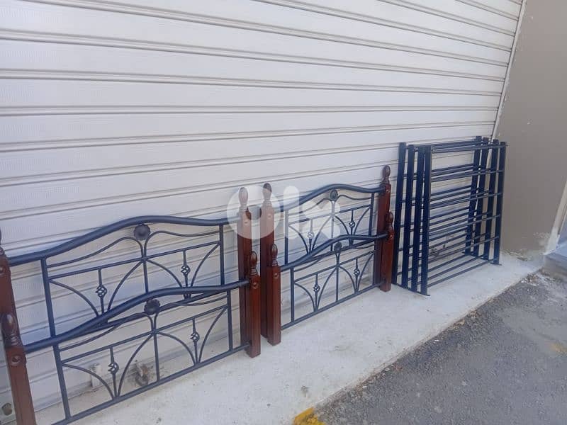 تختين مفرد  شبه جديد ولا جرح 0