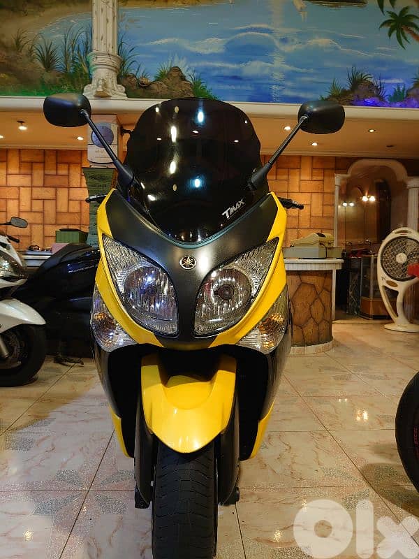 tmax Yamaha 0