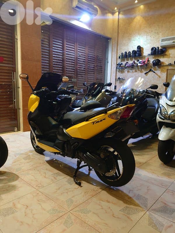tmax Yamaha 7