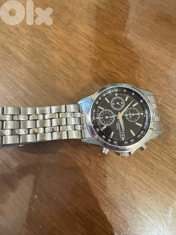 Seiko chronograph wristwatch 1