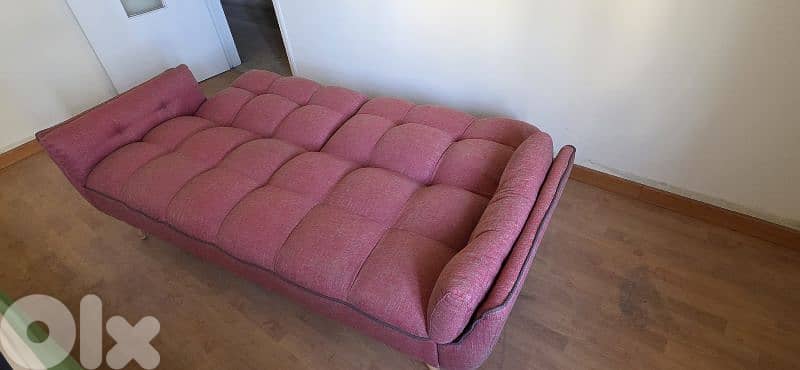 2 Sofas 1