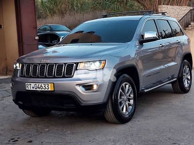Grand Cherokee model 2017 4×4 70 000 miles super clean