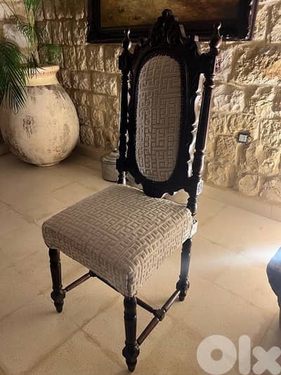 Dining chairs