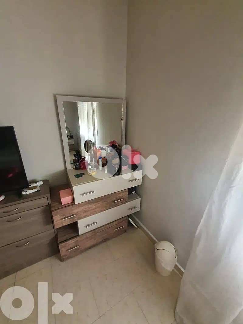 Closet+commode+2bedside like new!! 3