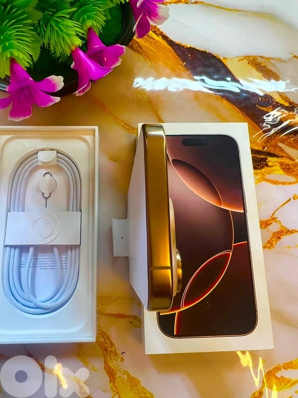 IPHONE 16 pro 1 sem 6