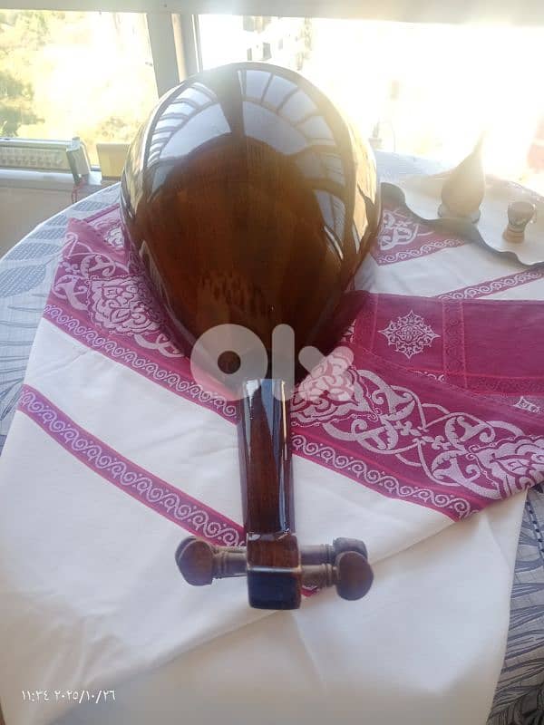 عود زرياب 0 موديل عراقي مع شنطة وريش . جديد 1