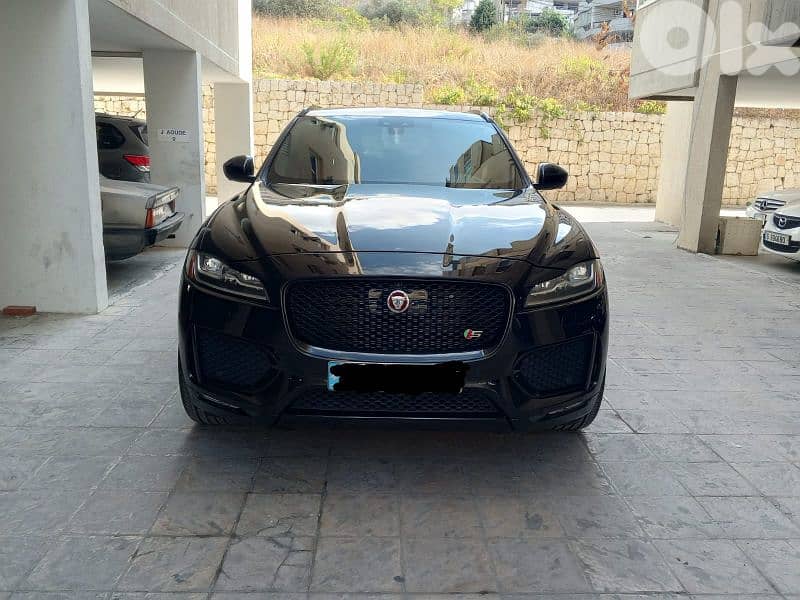 Jaguar F-Pace 2017 0