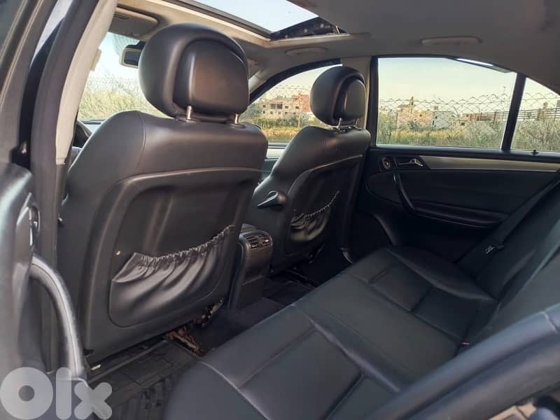 Mercedes-Benz C-Class 2006 0