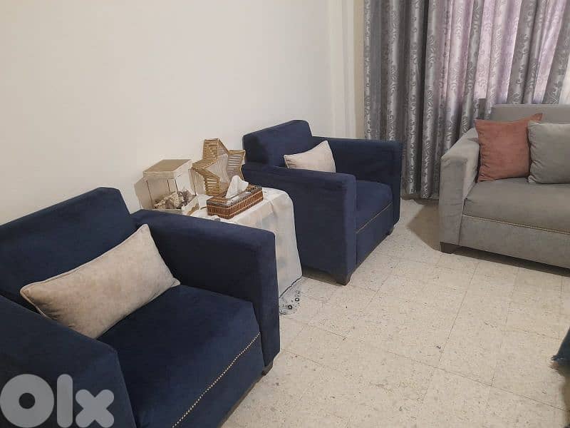 طقم جلوس كامل ٤ قطع ( ٢زاوية مع ٢ صغار ) 5