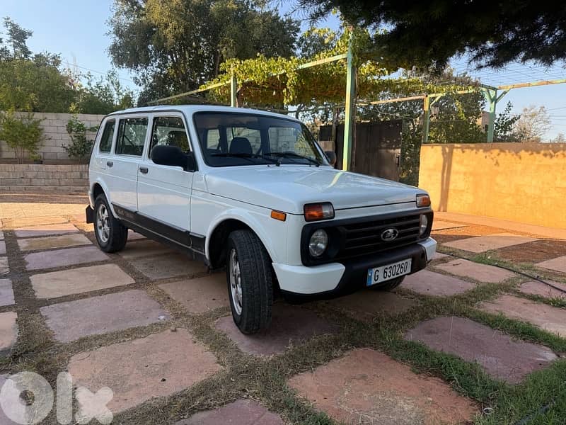 Lada Niva 2017 0