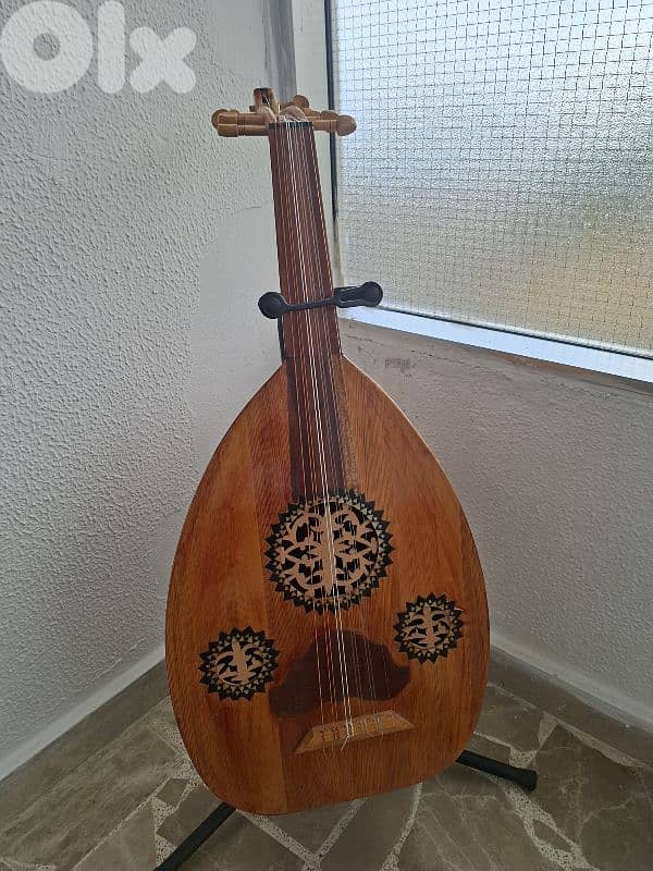 عود صناعة مصرية ممتاز 0