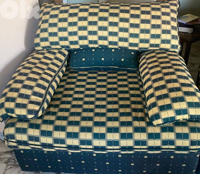 living room couches 0