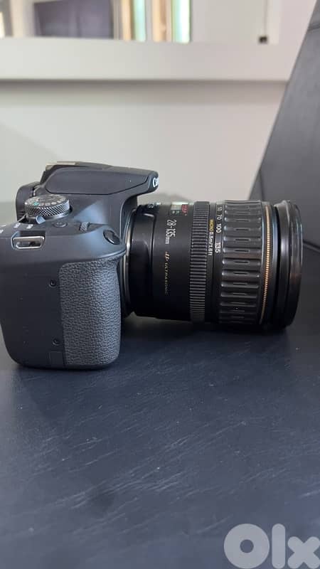 canon eos 2000D+ 2 fc card+ 2 batteries 4