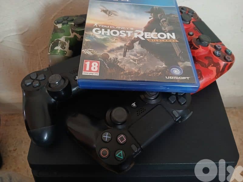 ps4 slim 1