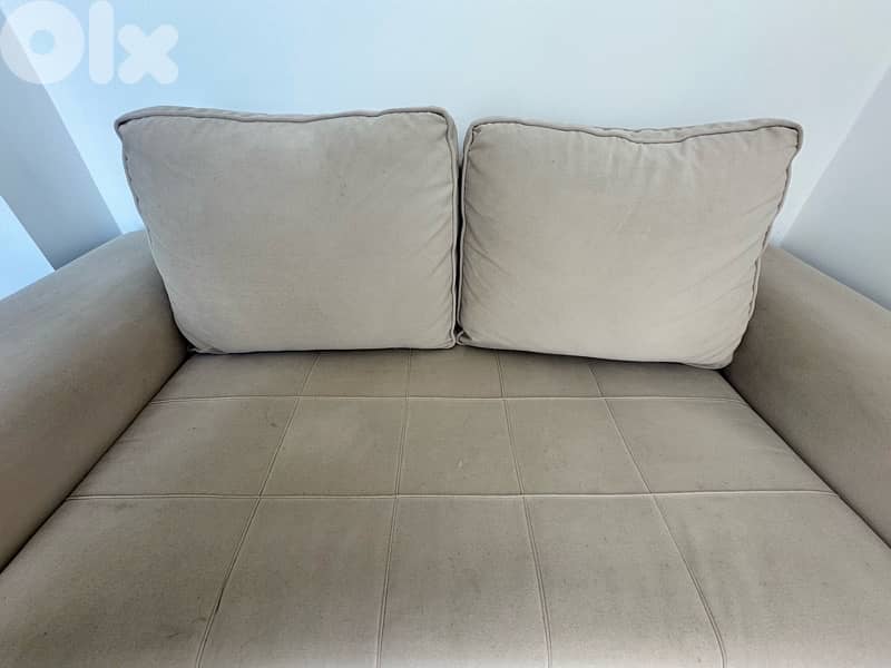 Full Living Room - 600$ Negotiable 4