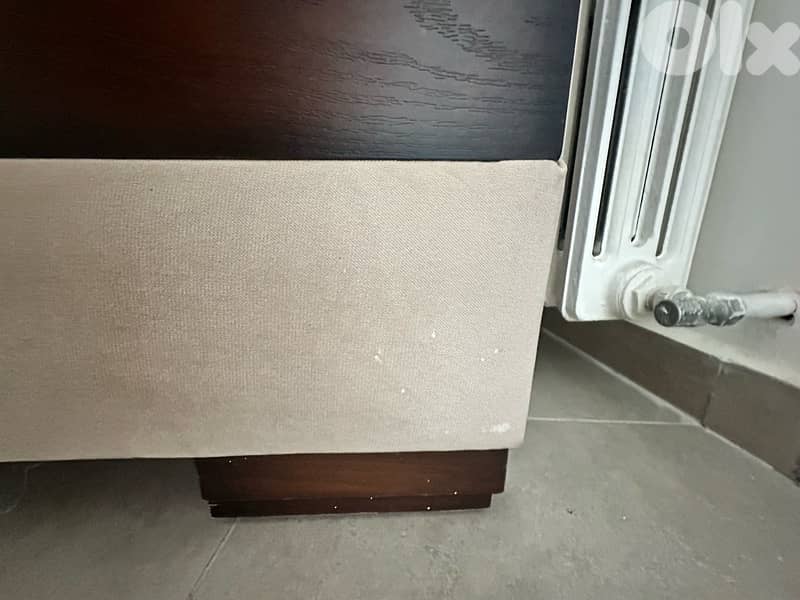 Full Living Room - 600$ Negotiable 10