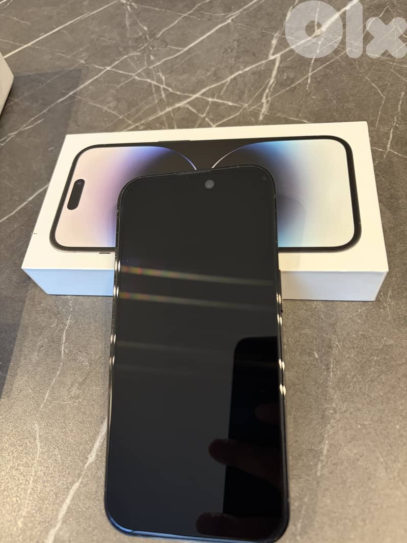 iPhone 14 Pro super clean 1