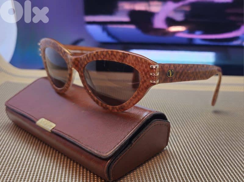 RARE VALENTINO V626 CATEYE RETRO WOMAN SUNGLASSES pristine new 1