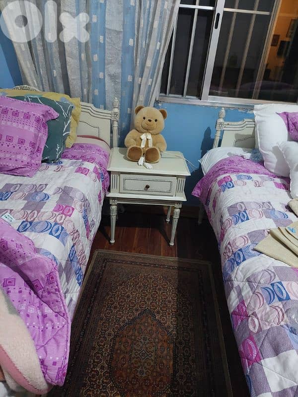 white wood bedroom 2