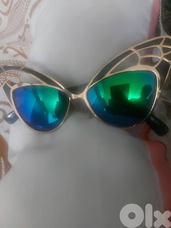 للبيع نظارات شمسية 4