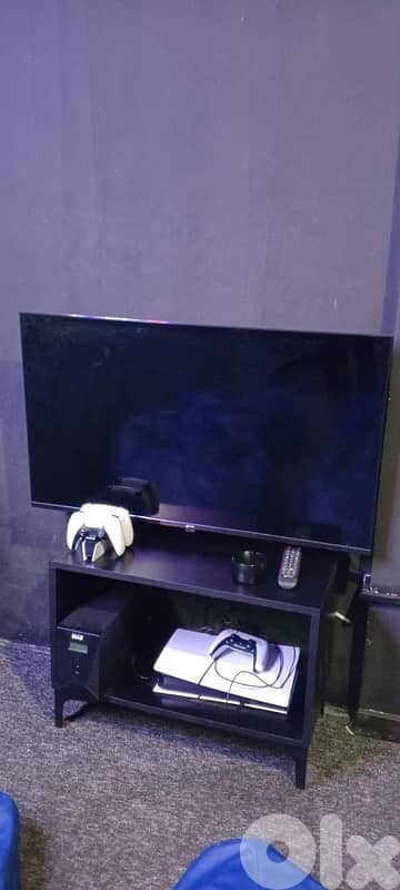 2 TV for sale 0