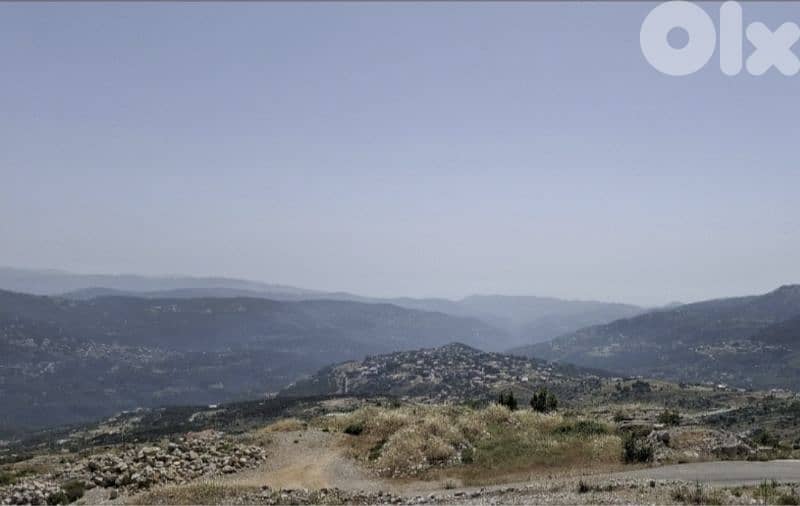 1800m2 Land in Mtein,metn عقار للبيع في المتين،المتن 0