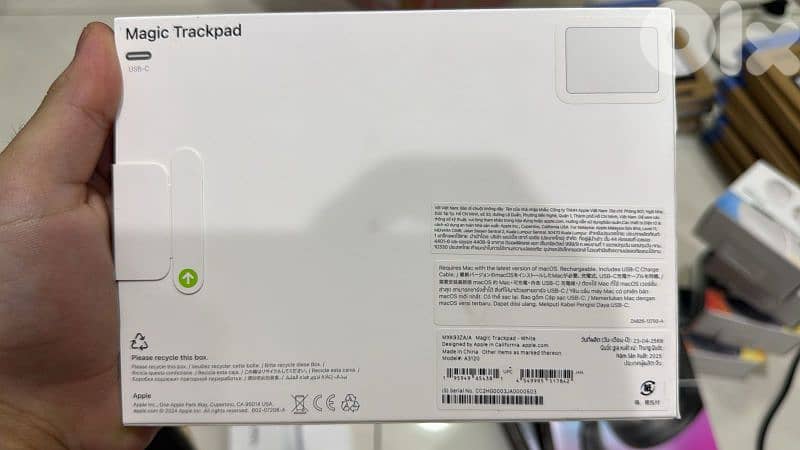 Apple Magic Trackpad usb-c silver MXK93 1