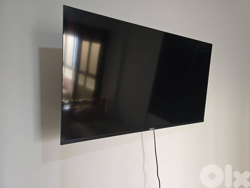 Tv. 43 inch Smart تلفزيون 0