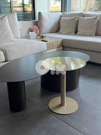 Arco Tables