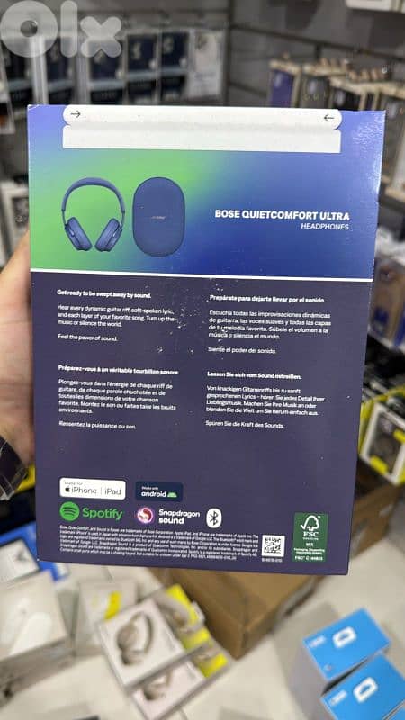 Bose Quiet Comfort Ultra Headphones Lunar Blue 1