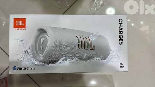 Jbl charge 5 White