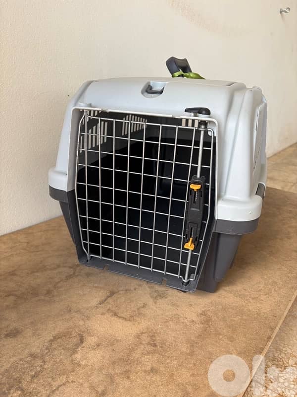 Italian Crate - Cat or Dog 1